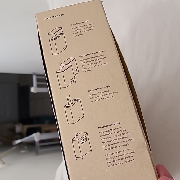 Petcube Bites HD Treat Camera - Picture 10 of 10